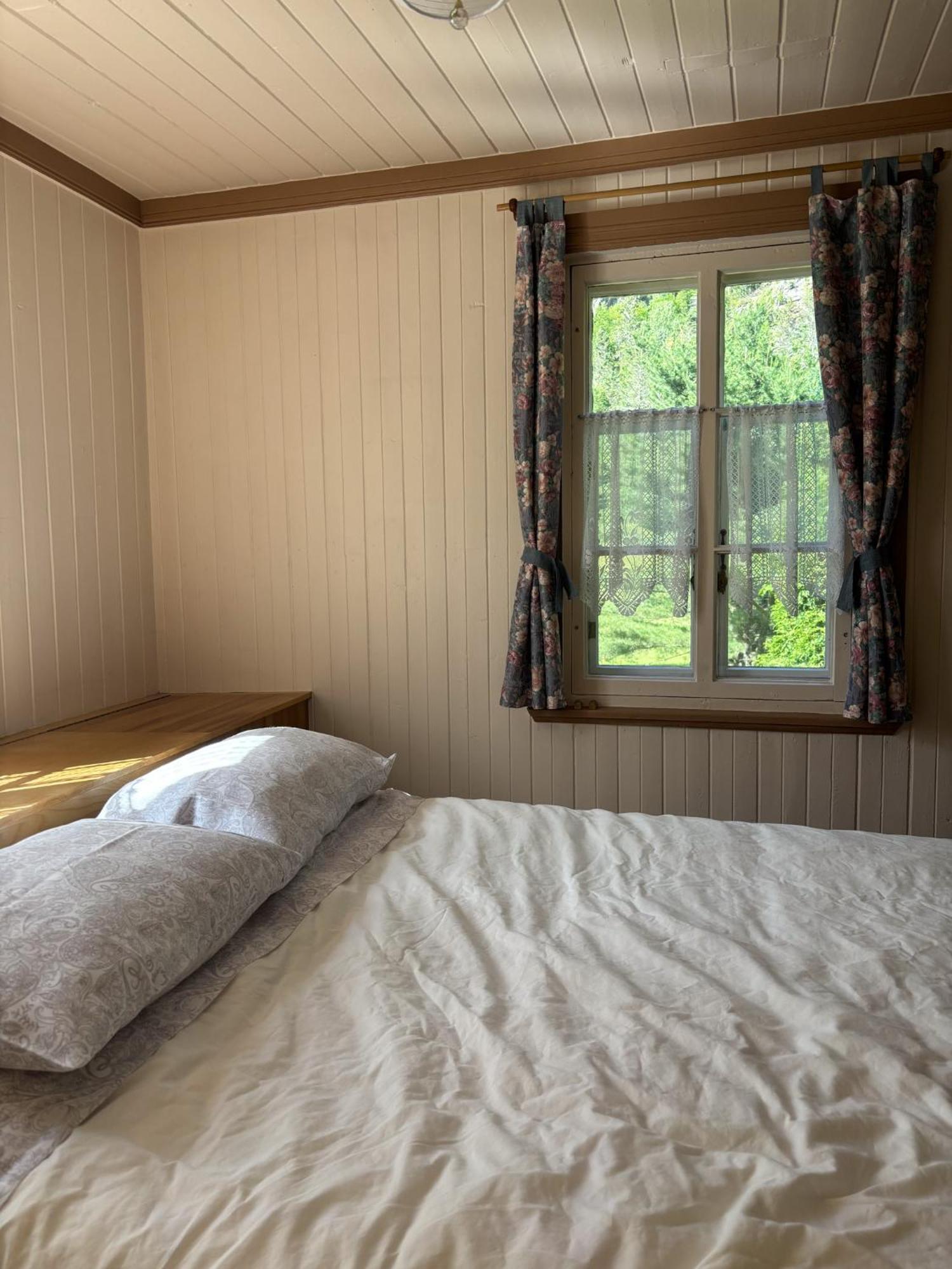 Auberge Du Jardin Petit-Saguenay Exterior photo