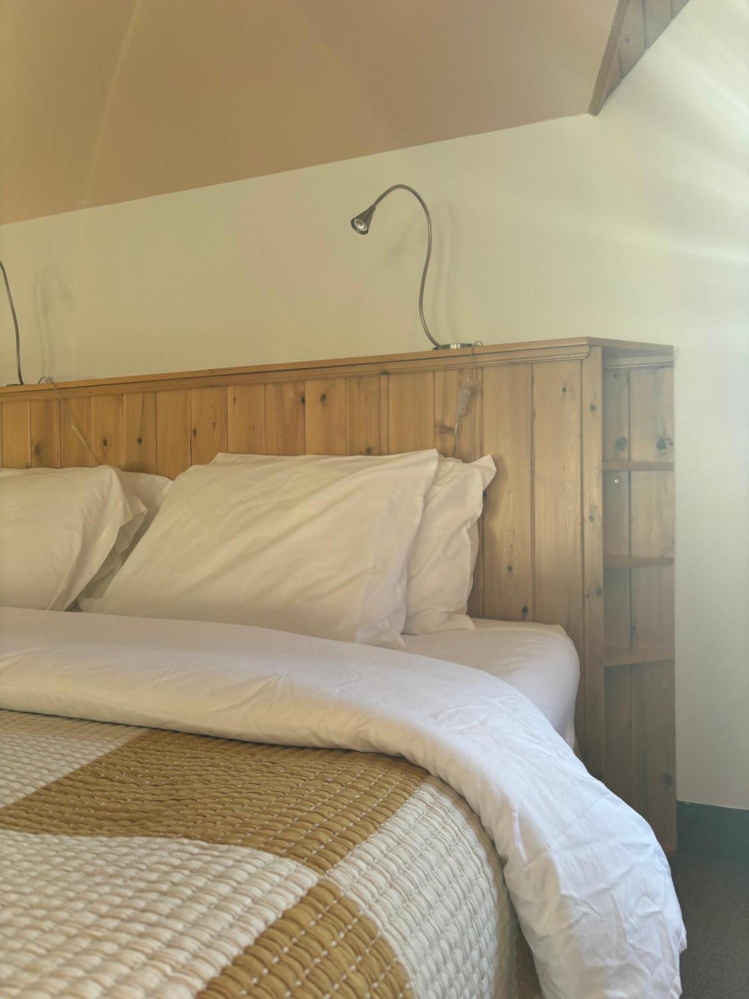 Auberge Du Jardin Petit-Saguenay Exterior photo